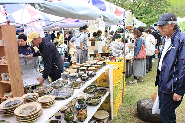 【東京駅丸の内口発】益子陶器市バスツアー安心の添乗員付!2